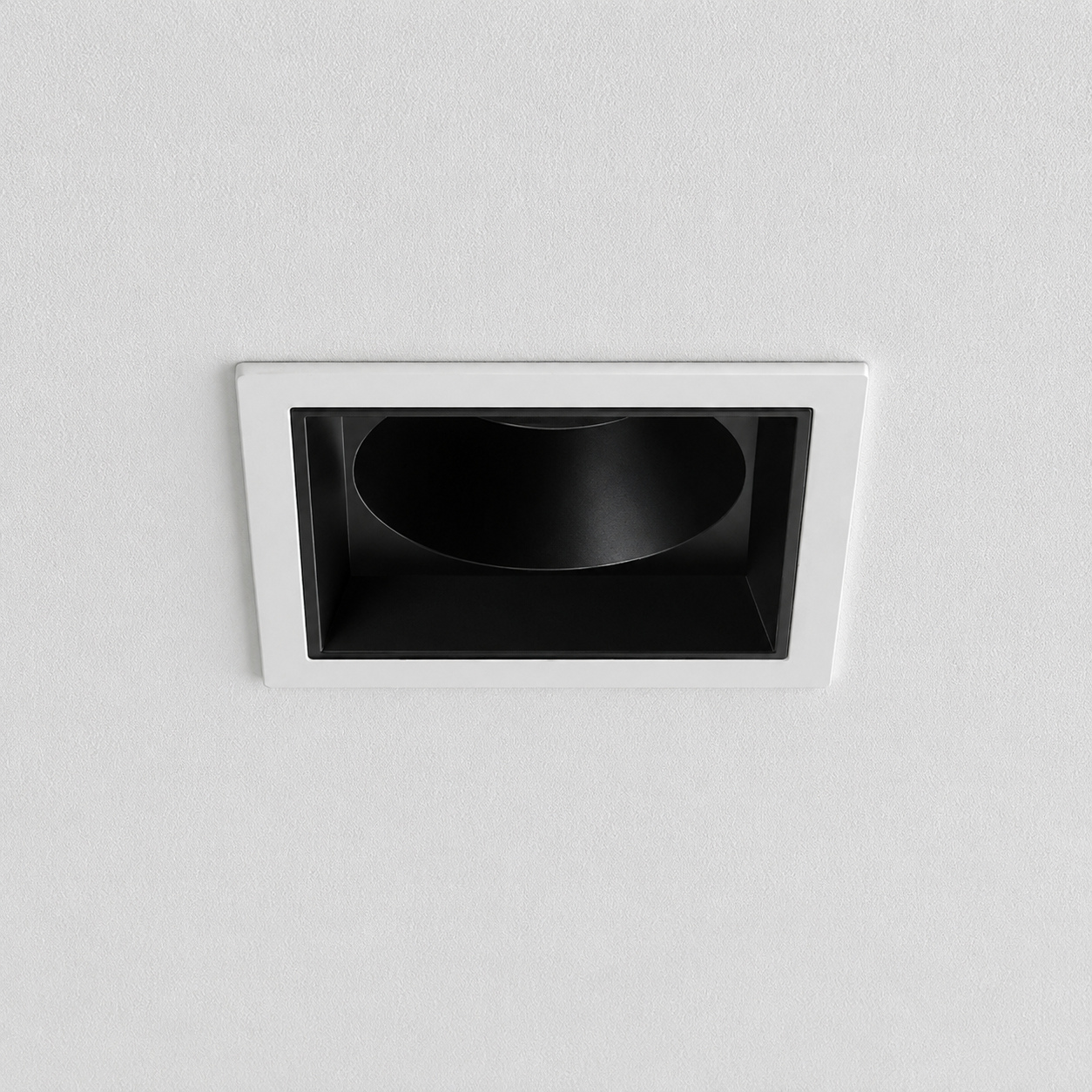 INVISIO 55Q TRIM